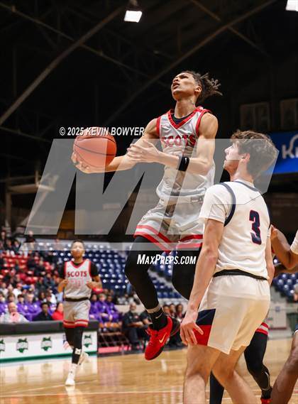 Thumbnail 1 in Bishop Hartley vs. Walnut Ridge (OHSAA D3 Central 1 District Championship) photogallery.