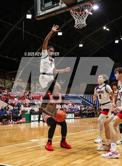 Thumbnail 3 in Bishop Hartley vs. Walnut Ridge (OHSAA D3 Central 1 District Championship) photogallery.