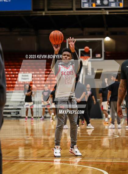 Thumbnail 3 in Bishop Hartley vs. Walnut Ridge (OHSAA D3 Central 1 District Championship) photogallery.