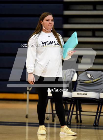 Thumbnail 3 in Bradley Central @ Soddy Daisy photogallery.