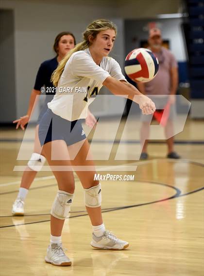 Thumbnail 3 in Bradley Central @ Soddy Daisy photogallery.