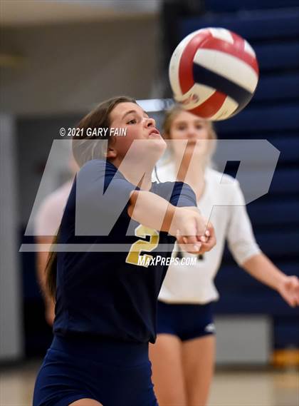 Thumbnail 3 in Bradley Central @ Soddy Daisy photogallery.