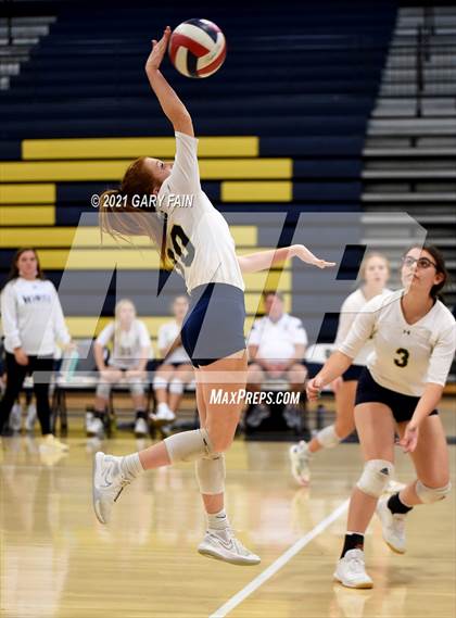 Thumbnail 2 in Bradley Central @ Soddy Daisy photogallery.