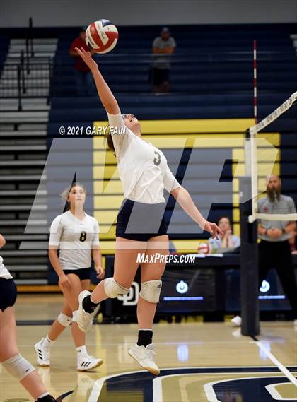 Thumbnail 2 in Bradley Central @ Soddy Daisy photogallery.
