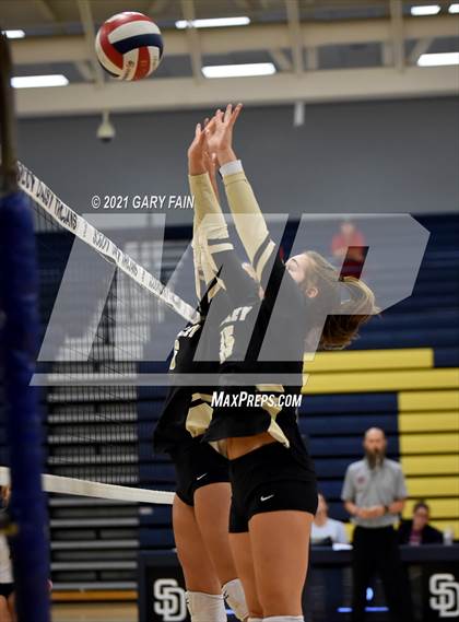 Thumbnail 3 in Bradley Central @ Soddy Daisy photogallery.