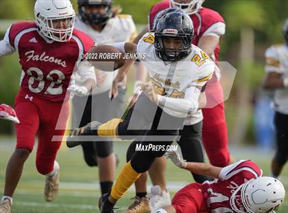 Thumbnail 2 in Nanakuli vs Kalani photogallery.