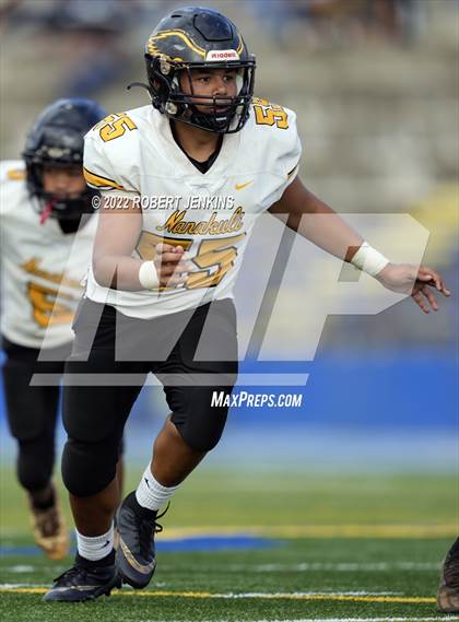 Thumbnail 3 in Nanakuli vs Kalani photogallery.