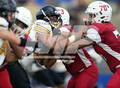 Thumbnail 2 in Nanakuli vs Kalani photogallery.
