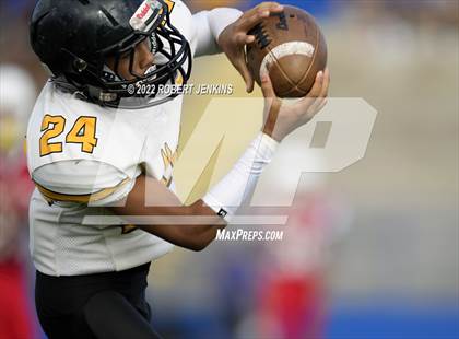Thumbnail 3 in Nanakuli vs Kalani photogallery.