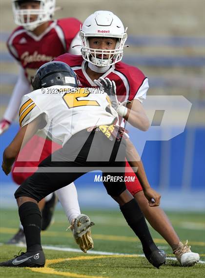 Thumbnail 2 in Nanakuli vs Kalani photogallery.