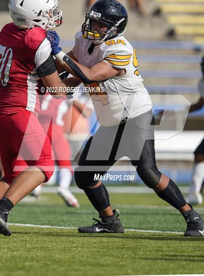 Thumbnail 1 in Nanakuli vs Kalani photogallery.