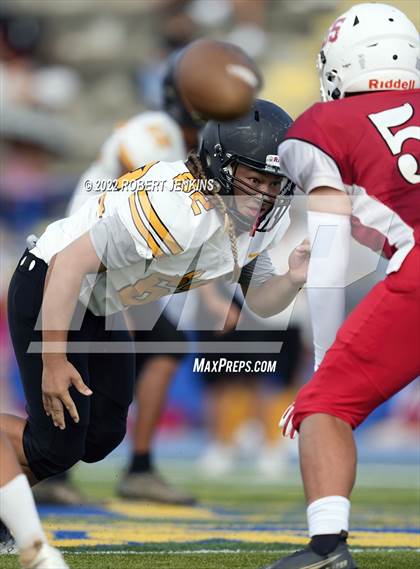Thumbnail 3 in Nanakuli vs Kalani photogallery.