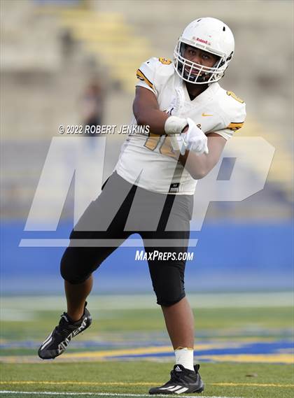 Thumbnail 3 in Nanakuli vs Kalani photogallery.