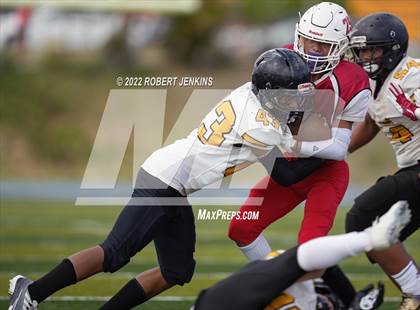 Thumbnail 2 in Nanakuli vs Kalani photogallery.