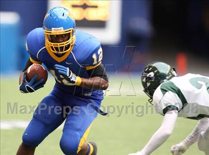 Thumbnail 2 in La Vega vs. Prosper (Texas 3A D2 State Final) photogallery.