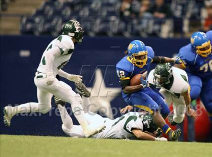 Thumbnail 3 in La Vega vs. Prosper (Texas 3A D2 State Final) photogallery.