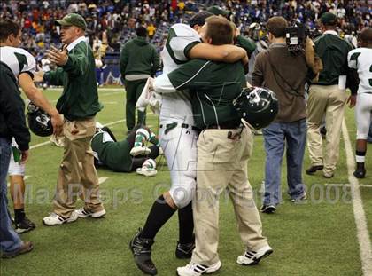 Thumbnail 1 in La Vega vs. Prosper (Texas 3A D2 State Final) photogallery.
