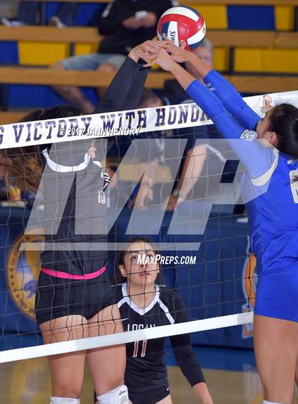 Thumbnail 3 in James Logan vs. Santa Margarita (CIF State D1 Final) photogallery.