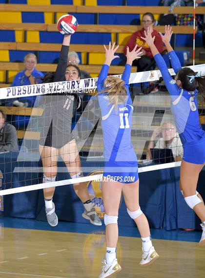 Thumbnail 3 in James Logan vs. Santa Margarita (CIF State D1 Final) photogallery.