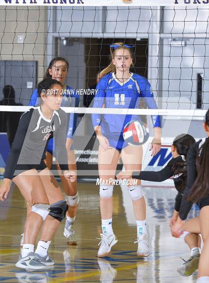 Thumbnail 1 in James Logan vs. Santa Margarita (CIF State D1 Final) photogallery.
