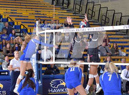Thumbnail 2 in James Logan vs. Santa Margarita (CIF State D1 Final) photogallery.