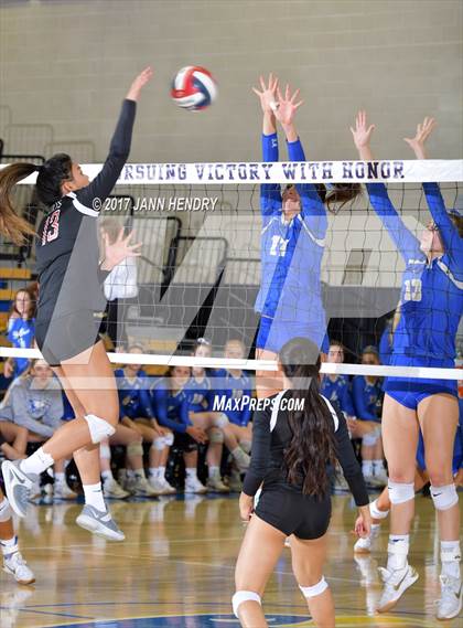 Thumbnail 3 in James Logan vs. Santa Margarita (CIF State D1 Final) photogallery.