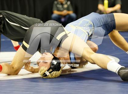 Thumbnail 3 in CIF State Boys Wrestling Championships (Day 1 - Round 3) photogallery.