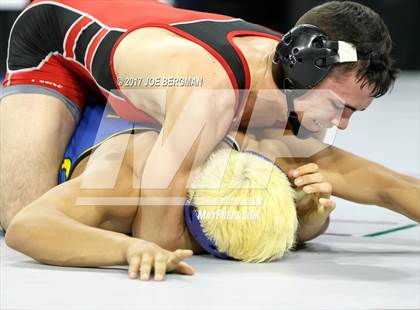 Thumbnail 2 in CIF State Boys Wrestling Championships (Day 1 - Round 3) photogallery.