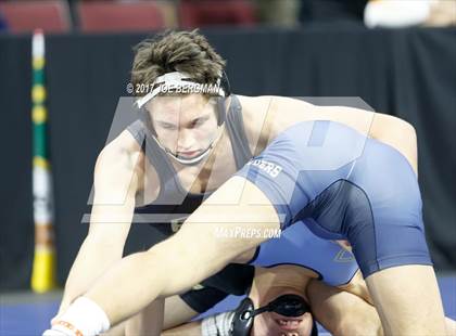 Thumbnail 3 in CIF State Boys Wrestling Championships (Day 1 - Round 3) photogallery.