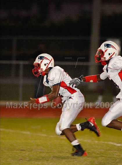 Thumbnail 2 in Miramar @ Flanagan photogallery.