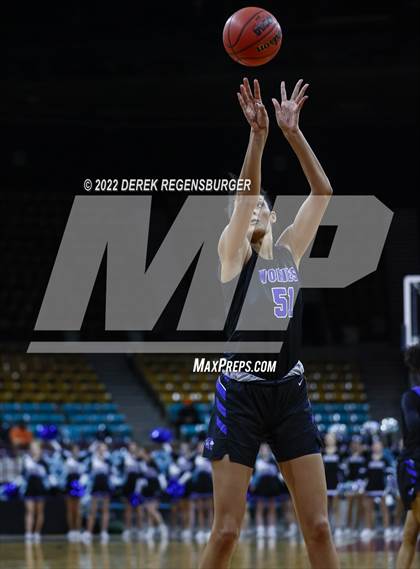 Thumbnail 1 in Highlands Ranch vs Grandview (CHSAA 5A Final 4) photogallery.