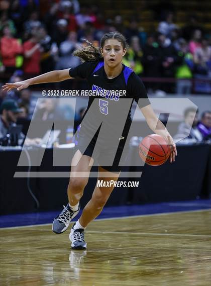 Thumbnail 3 in Highlands Ranch vs Grandview (CHSAA 5A Final 4) photogallery.