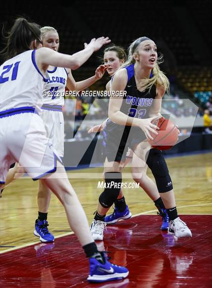Thumbnail 1 in Highlands Ranch vs Grandview (CHSAA 5A Final 4) photogallery.