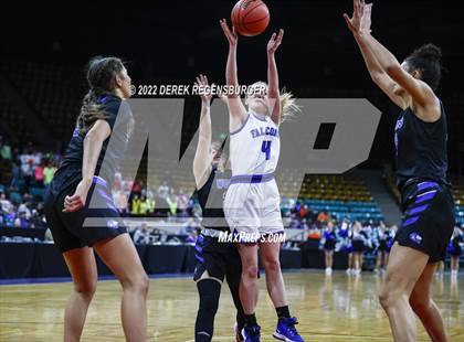 Thumbnail 1 in Highlands Ranch vs Grandview (CHSAA 5A Final 4) photogallery.