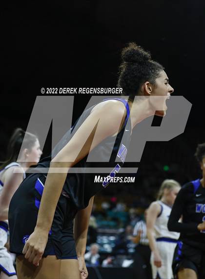 Thumbnail 2 in Highlands Ranch vs Grandview (CHSAA 5A Final 4) photogallery.
