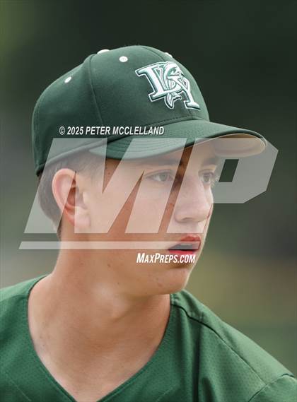 Thumbnail 3 in Dennis-Yarmouth Regional vs Hamilton-Wenham Regional (MIAA Division 4 Round of 8) photogallery.