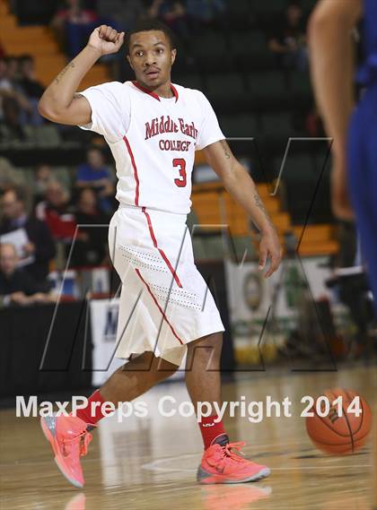 Thumbnail 2 in Middle Early College vs. Hoosic Valley (NYSPHSAA Class C Final) photogallery.