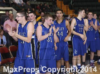 Thumbnail 2 in Middle Early College vs. Hoosic Valley (NYSPHSAA Class C Final) photogallery.
