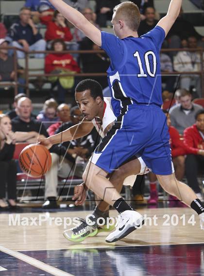 Thumbnail 1 in Middle Early College vs. Hoosic Valley (NYSPHSAA Class C Final) photogallery.