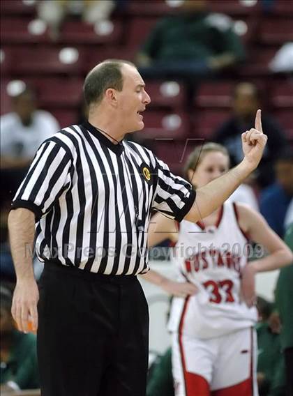 Thumbnail 3 in Poly vs. Monte Vista (CIF State D1 Final) photogallery.