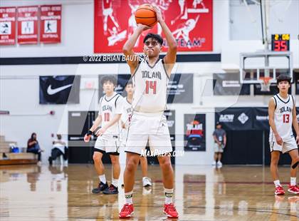 Thumbnail 3 in 'Iolani vs Lake Oswego (Iolani Classic Honolulu - Day 5) photogallery.