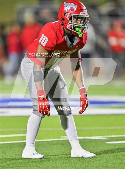 Thumbnail 1 in North Shore vs. Clear Springs (UIL Football 6A D1 Region 3 Area) photogallery.
