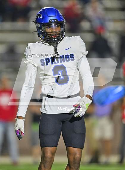 Thumbnail 2 in North Shore vs. Clear Springs (UIL Football 6A D1 Region 3 Area) photogallery.