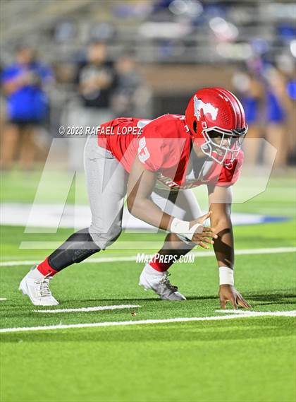 Thumbnail 2 in North Shore vs. Clear Springs (UIL Football 6A D1 Region 3 Area) photogallery.