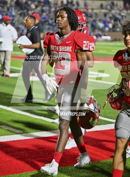 Thumbnail 3 in North Shore vs. Clear Springs (UIL Football 6A D1 Region 3 Area) photogallery.