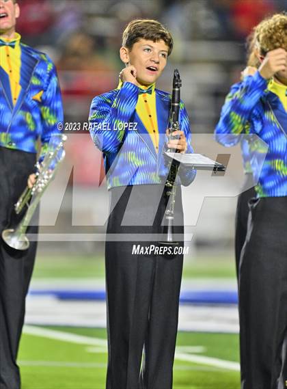 Thumbnail 2 in North Shore vs. Clear Springs (UIL Football 6A D1 Region 3 Area) photogallery.
