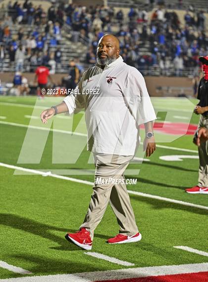 Thumbnail 3 in North Shore vs. Clear Springs (UIL Football 6A D1 Region 3 Area) photogallery.