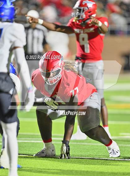 Thumbnail 1 in North Shore vs. Clear Springs (UIL Football 6A D1 Region 3 Area) photogallery.