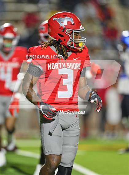 Thumbnail 1 in North Shore vs. Clear Springs (UIL Football 6A D1 Region 3 Area) photogallery.