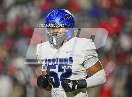 Thumbnail 2 in North Shore vs. Clear Springs (UIL Football 6A D1 Region 3 Area) photogallery.